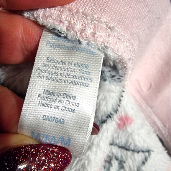 Pillow Talk Cat 2-Piece Cozy Fleece Pajama Set Hooded Top & Bottoms Ladies Sz M - Picture 9 of 12